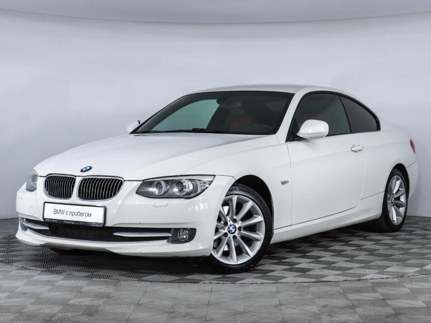 BMW 3 серии 325i v e92