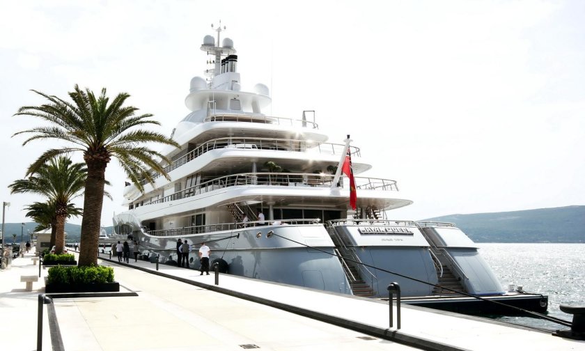 Mayan Queen яхта