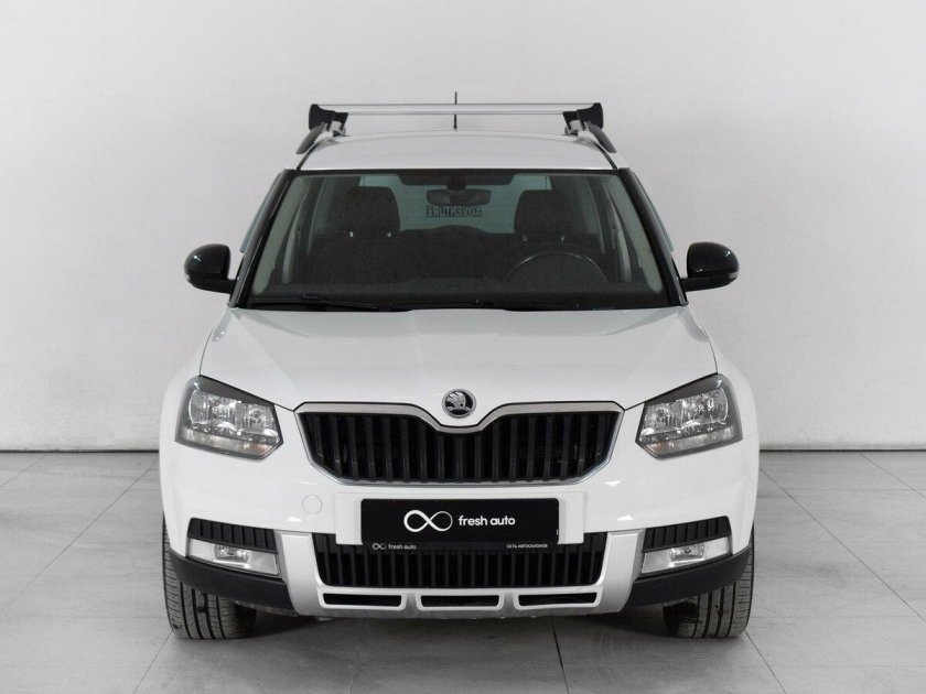 Шкода йети белая