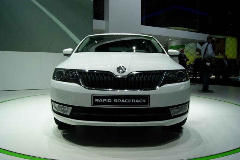 Шкода Рапид 2014