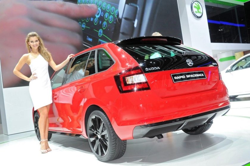 Skoda Rapid Spaceback 2014