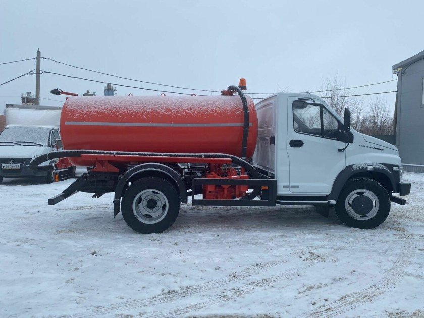 Газон некст вакуумная машина