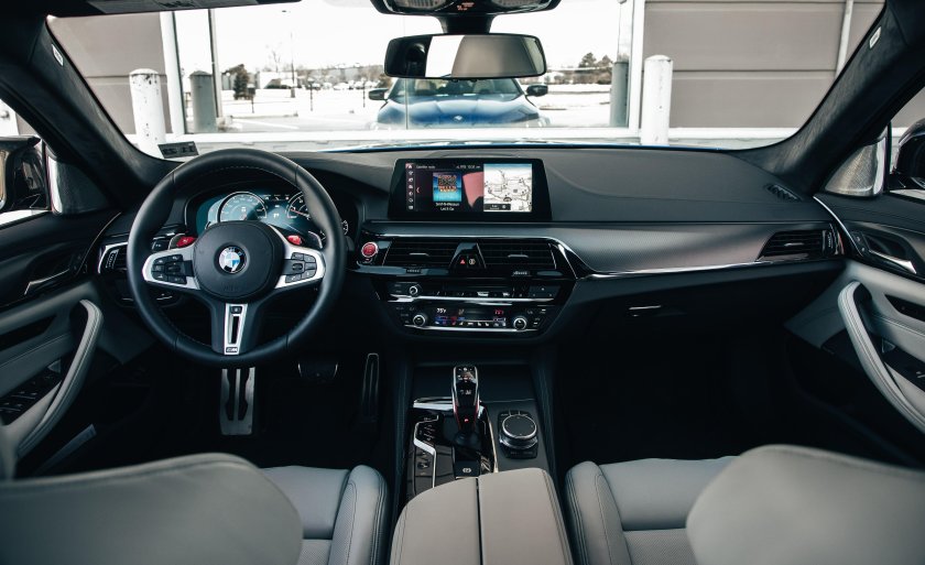 BMW m5 Competition 2019 салон