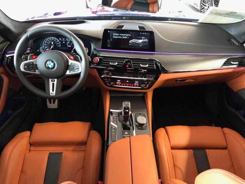 Салон бмв м 5 ф 90
