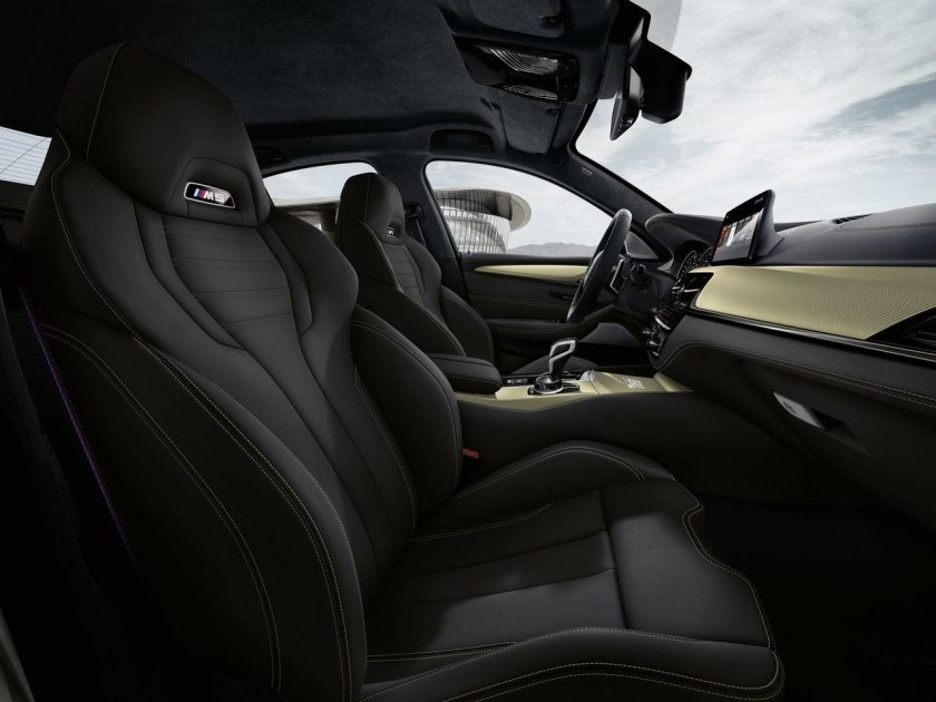 BMW m5 f90 салон