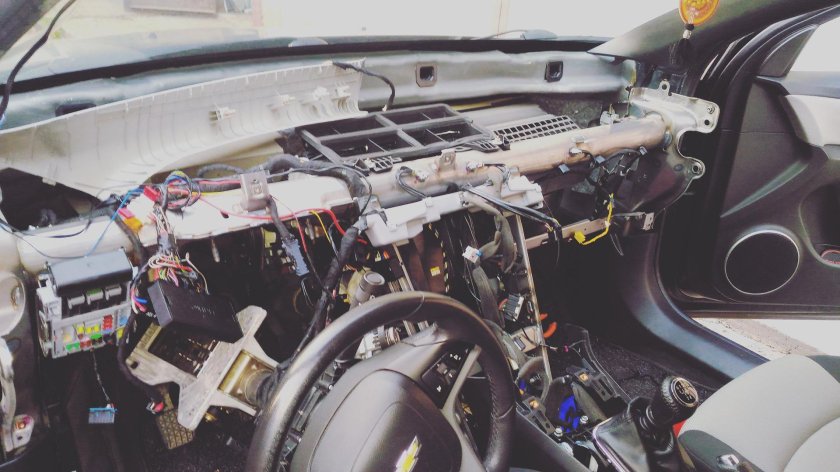 Демонтаж торпеды Шевроле Круз