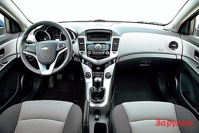 Торпеда Шевроле Круз 2011