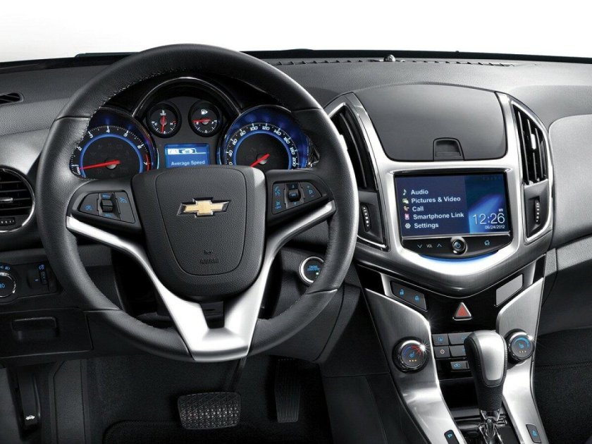 Chevrolet cruze 2012 interior