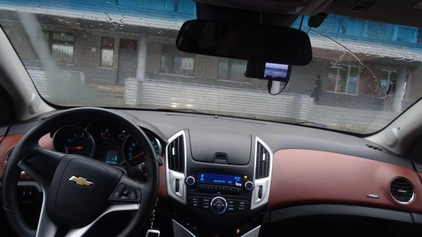 Торпеда Шевроле Круз 2013