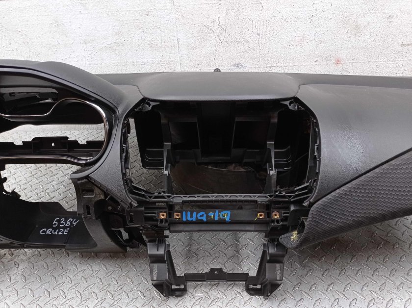 Торпеда Chevrolet Tahoe 410 1997 в снятом виде