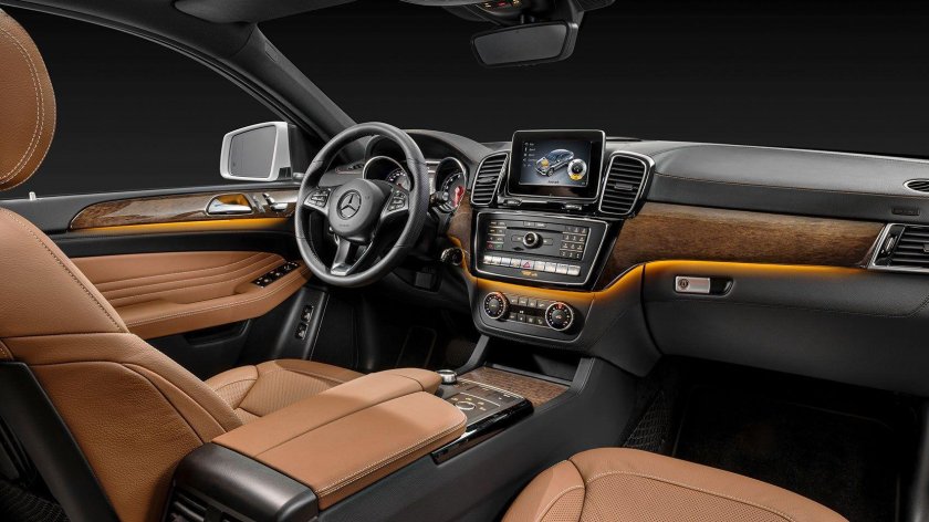 Мерседес GLE 2016