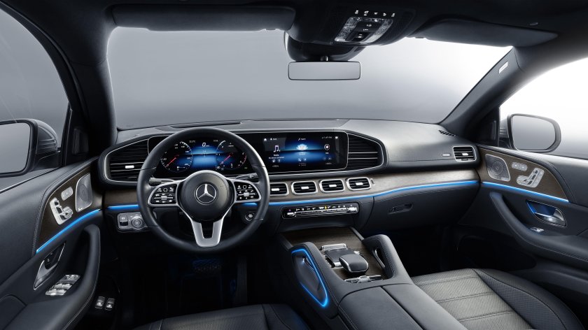 Мерседес гле купе 2020 салон