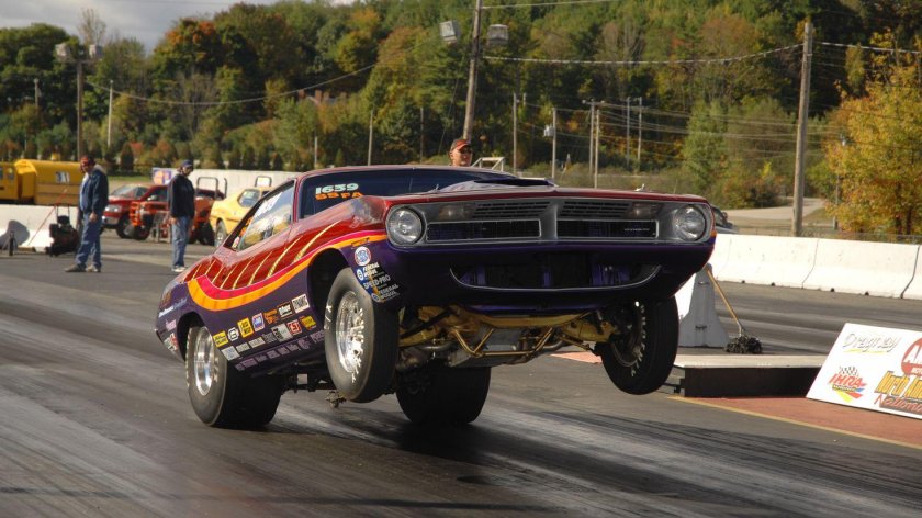 Плимут Барракуда 1970 дрэг