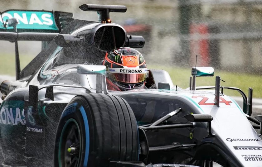 Формула 1 дождь