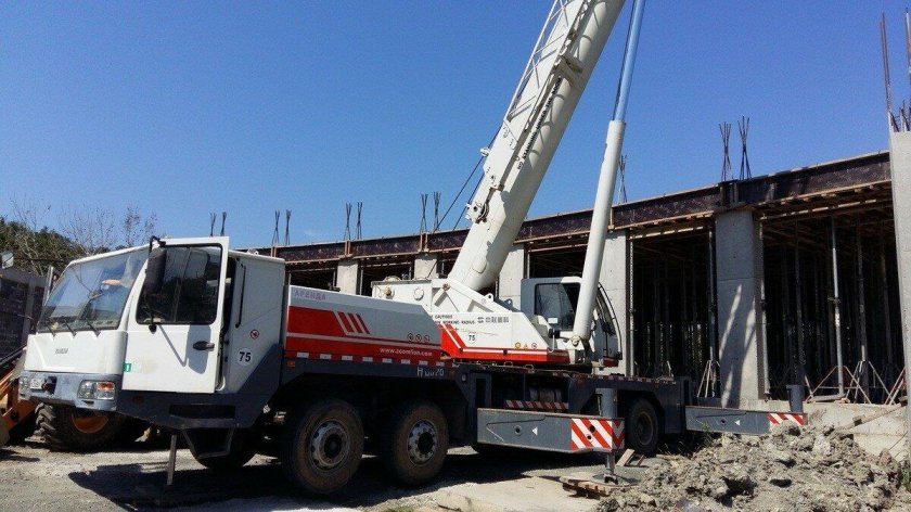 Кран Зумлион 50т