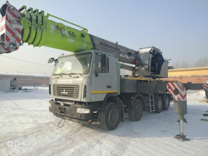 Кран Зумлион 60 тонн