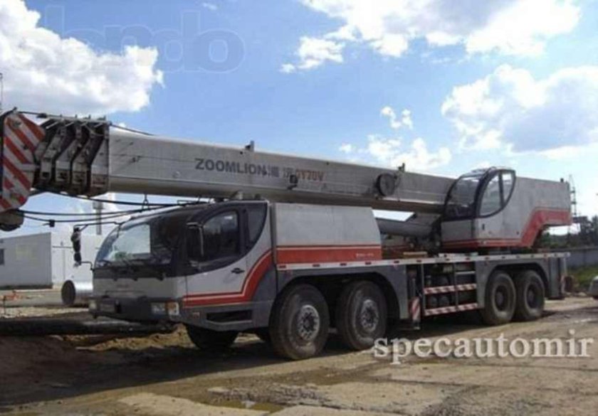 Автокран Zoomlion qy70v