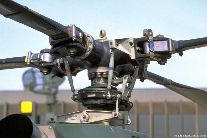 Втулка несущего винта Робинсон 44