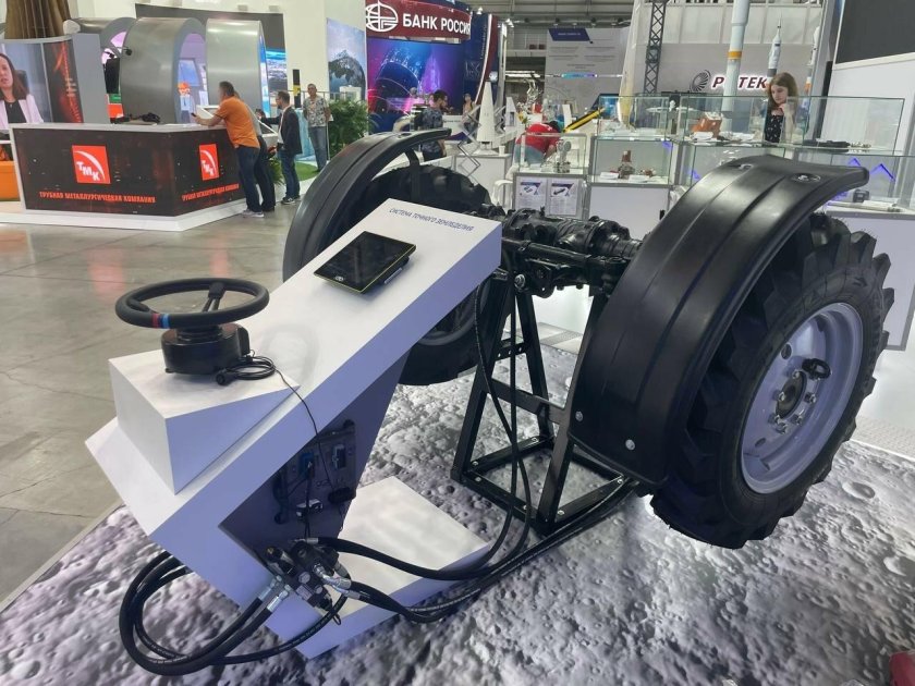 Беспилотный трактор