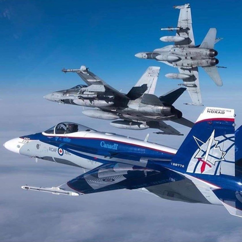 F-18 Канада