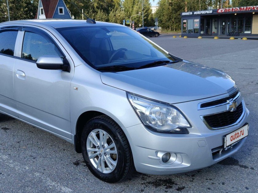 Шевроле кобальт 2013