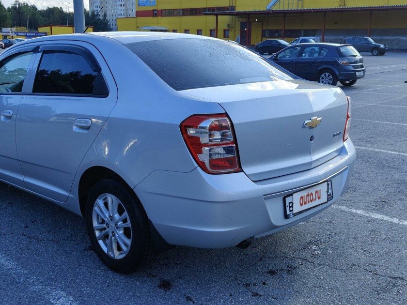 Chevrolet cobalt 2023