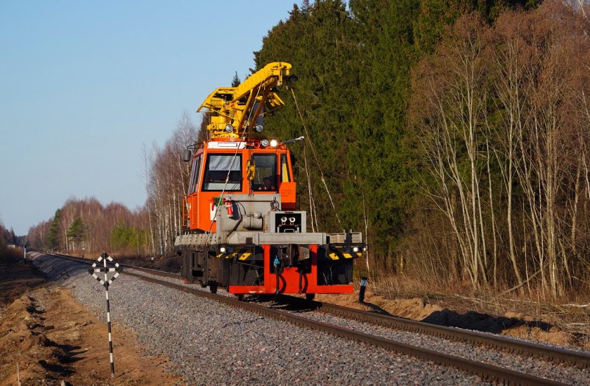 Мотовоз погрузочно-транспортный МПТ-6