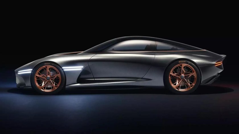 Астон Мартин Genesis