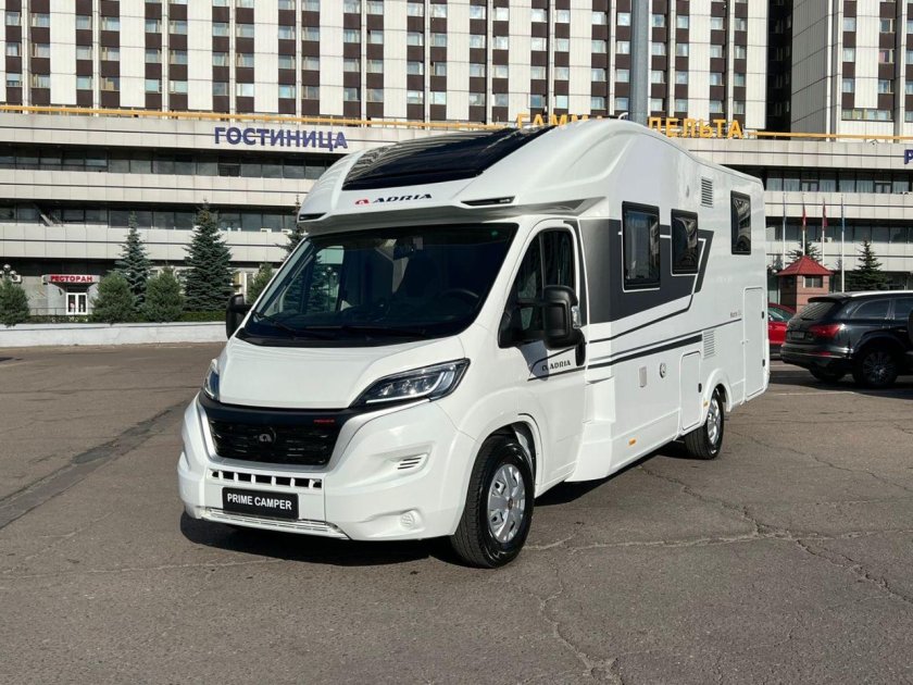 Автодом Adria 360