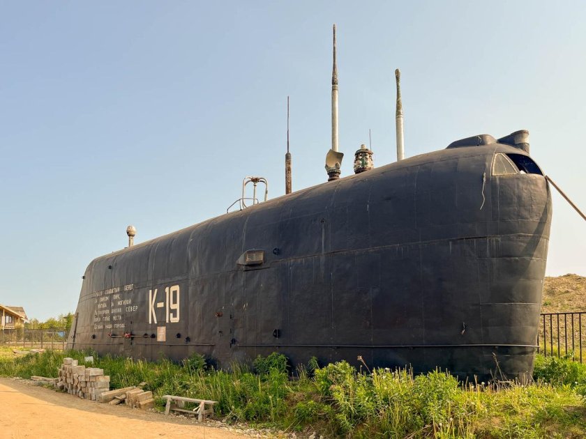 К 19 атомная подводная лодка