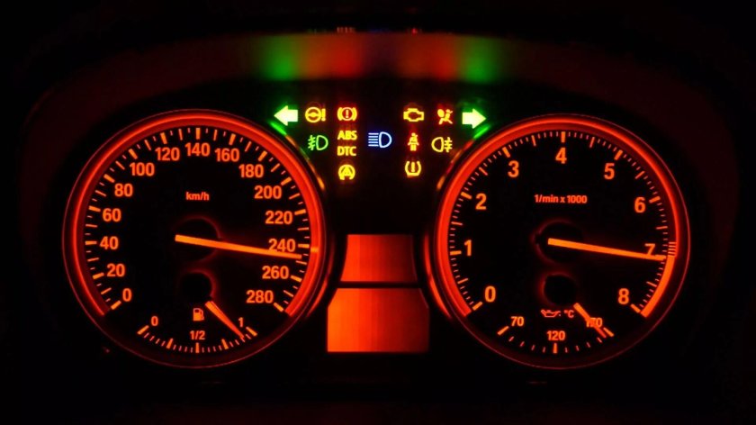 Щиток приборов БМВ е60 индикаторы