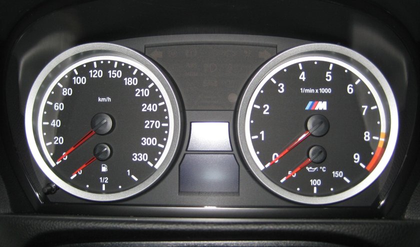 BMW 3 спидометр