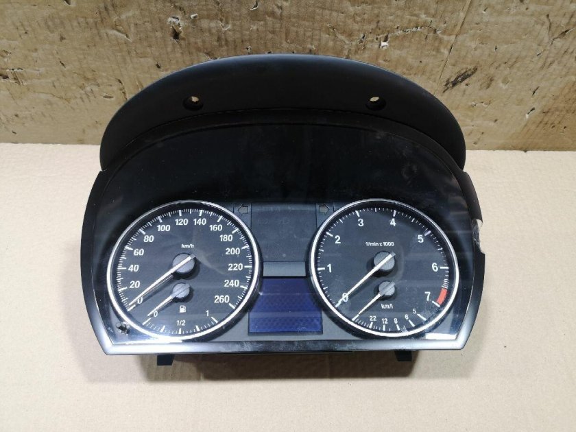 Спидометр БМВ 209