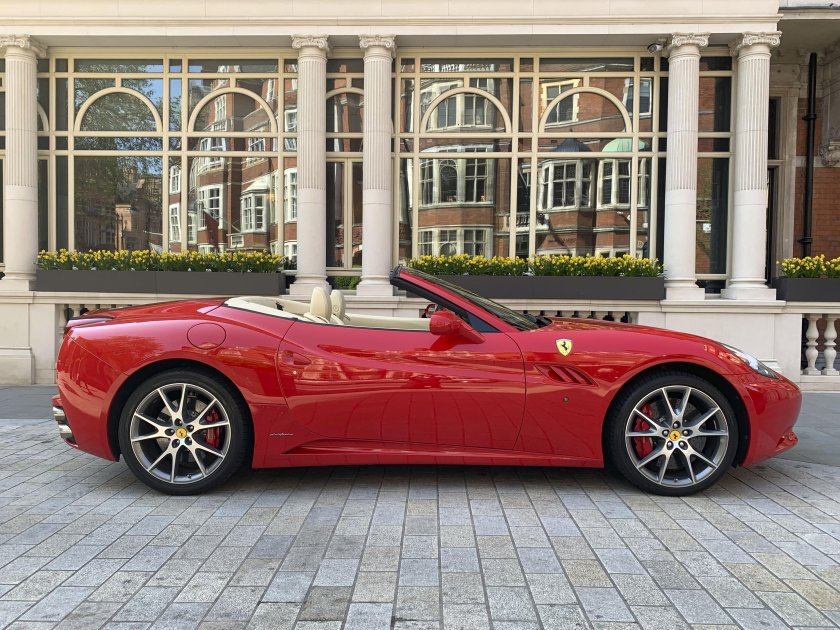 Феррари калифорния f149