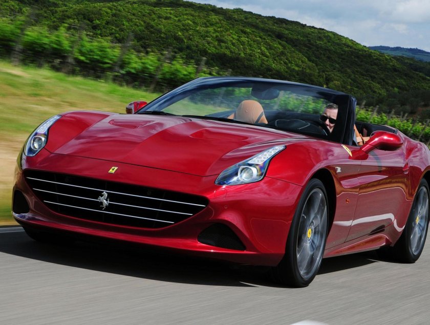 Феррари Калифорния 2014