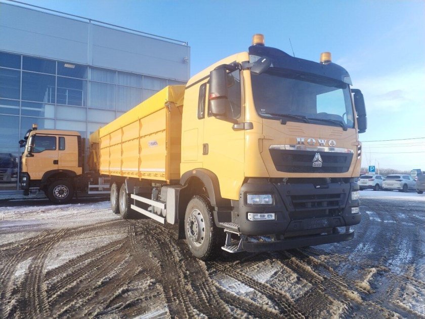 Самосвал howo zz3327n3847e