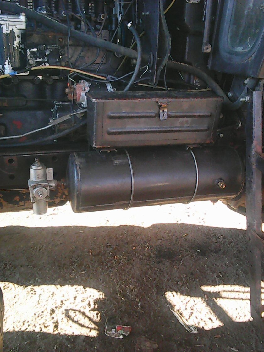 Воздушный ресивер МТЗ 82