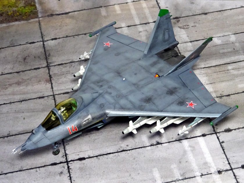 Истребитель як 141