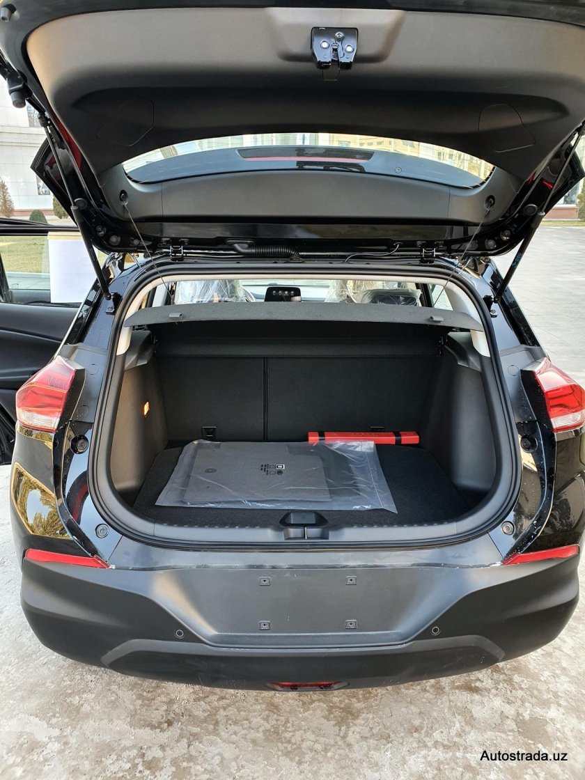 Chevrolet Tracker 2 Redline