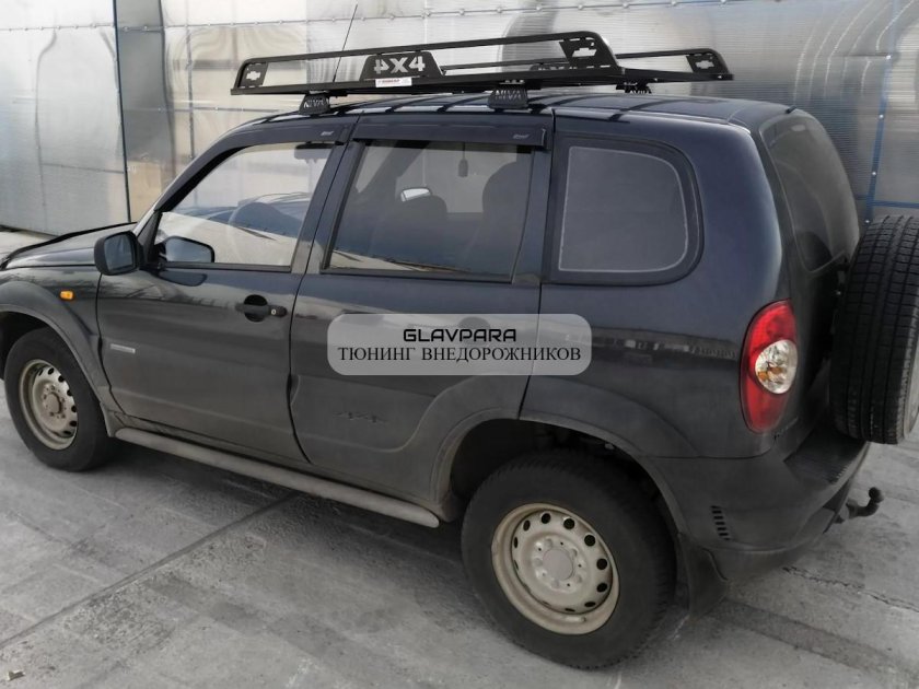 2123 Нива Тревел