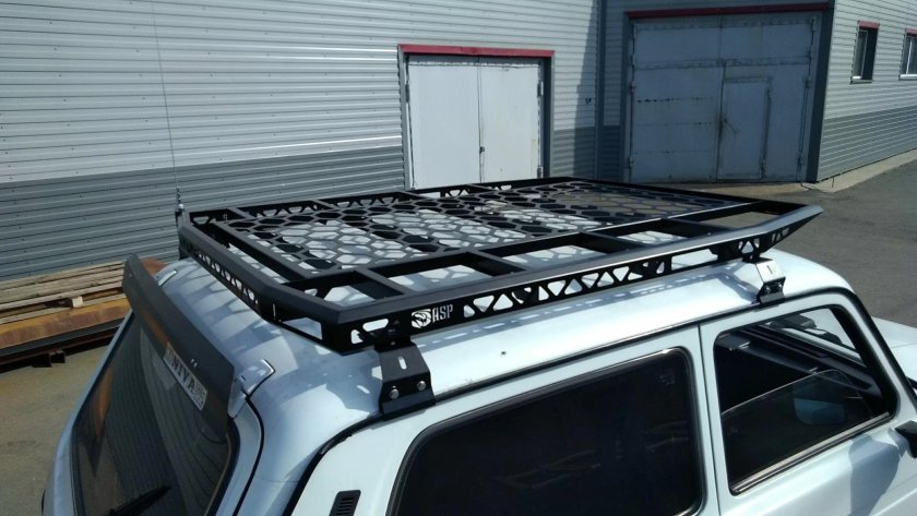 Багажник Уникар на ниву