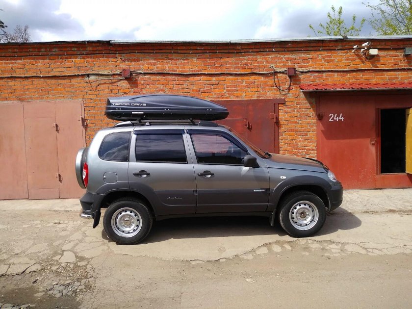Автобокс на ниву Шевроле