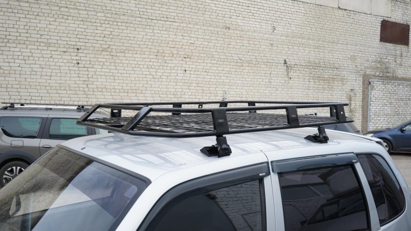 Багажник на крышу Нива Шевроле без рейлингов