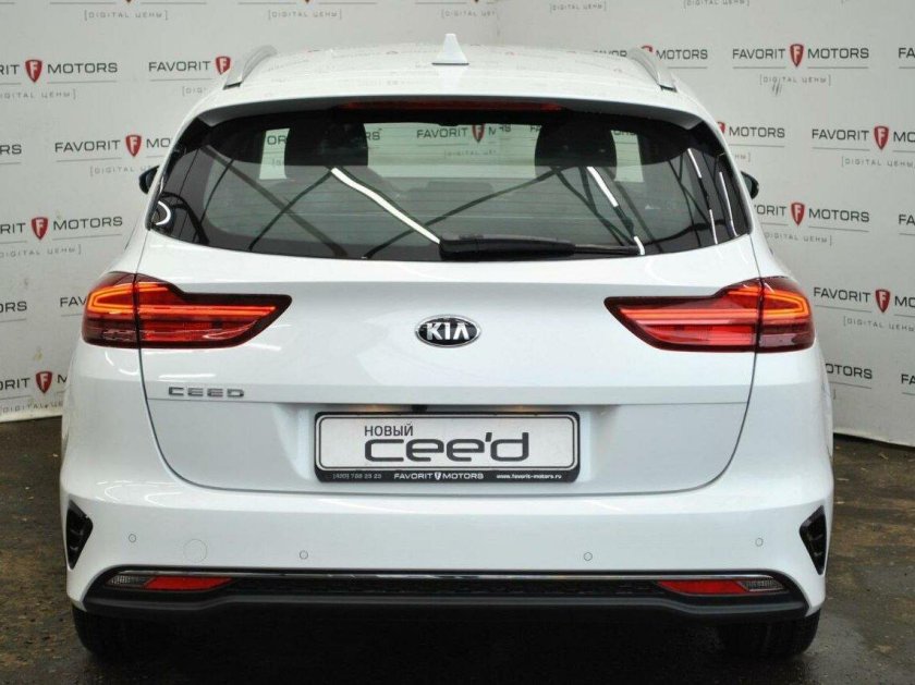 Киа СИД универсал белый 2020