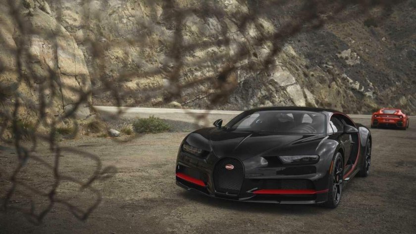 Бугатти ЧИРОН черный