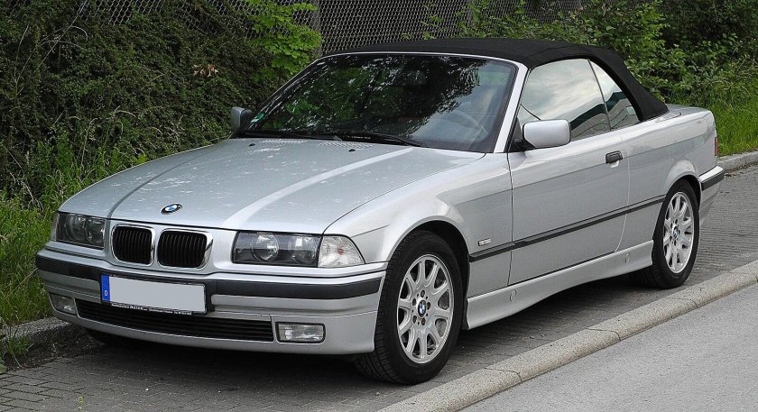 BMW 320 e36