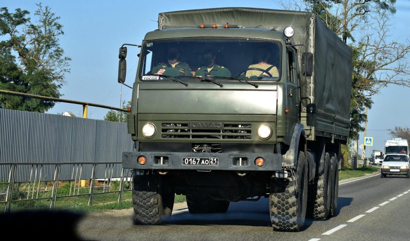 КАМАЗ армейский 5350