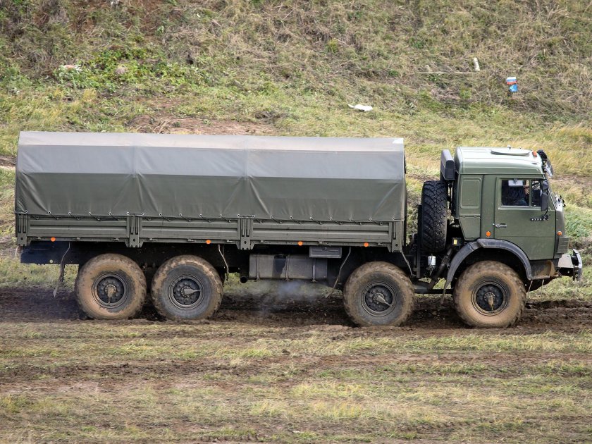 КАМАЗ 6350 Мустанг