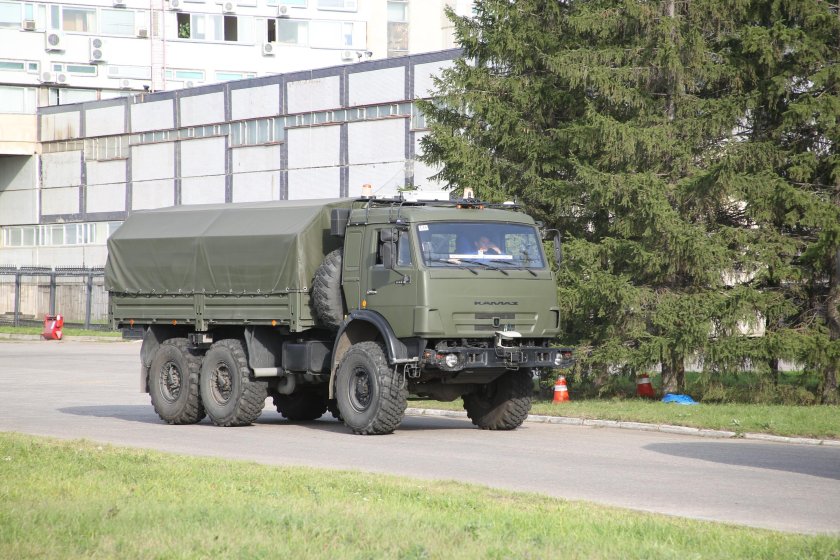 КАМАЗ 5350 военный