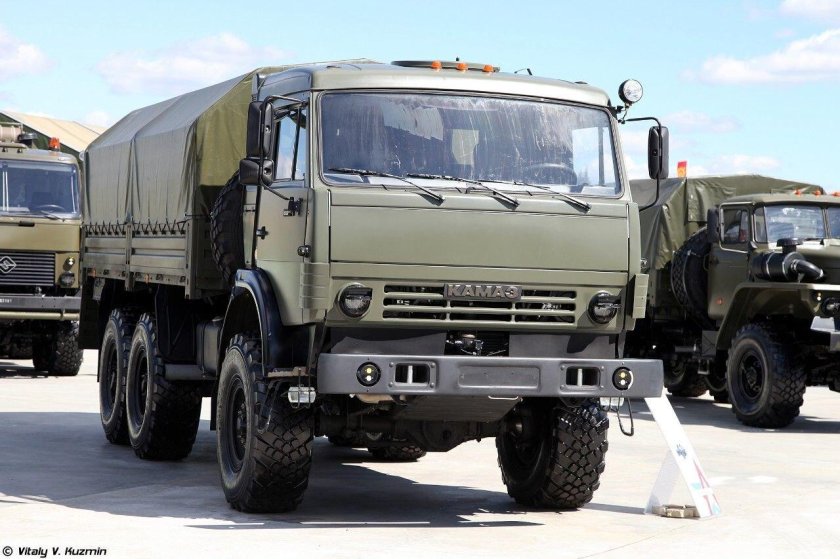 КАМАЗ 5350 военный